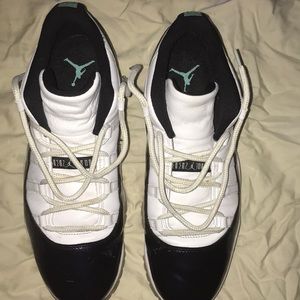 Jordan 11s